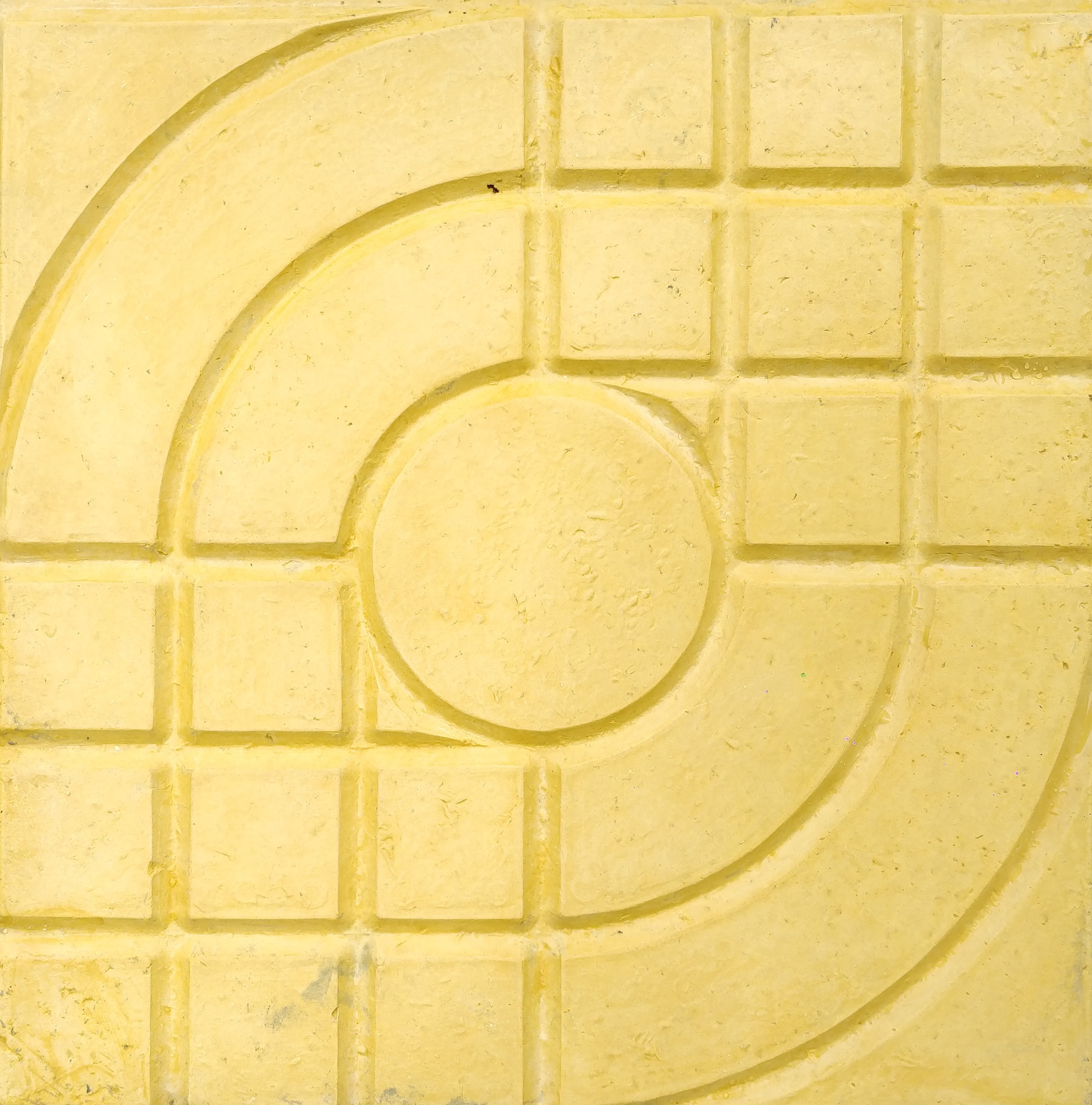 Chequered Tile Image 1